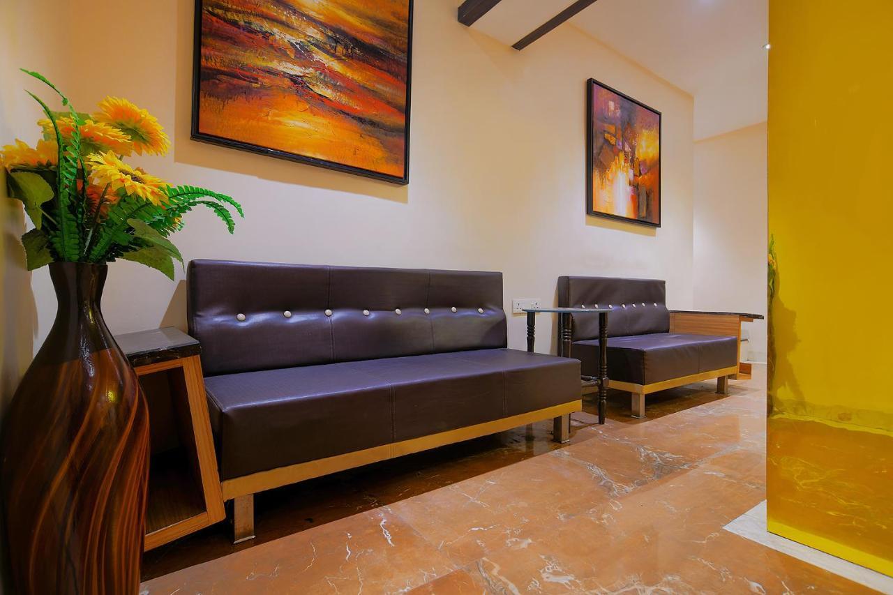 Fabhotel Imperial Regency Indore Exteriör bild