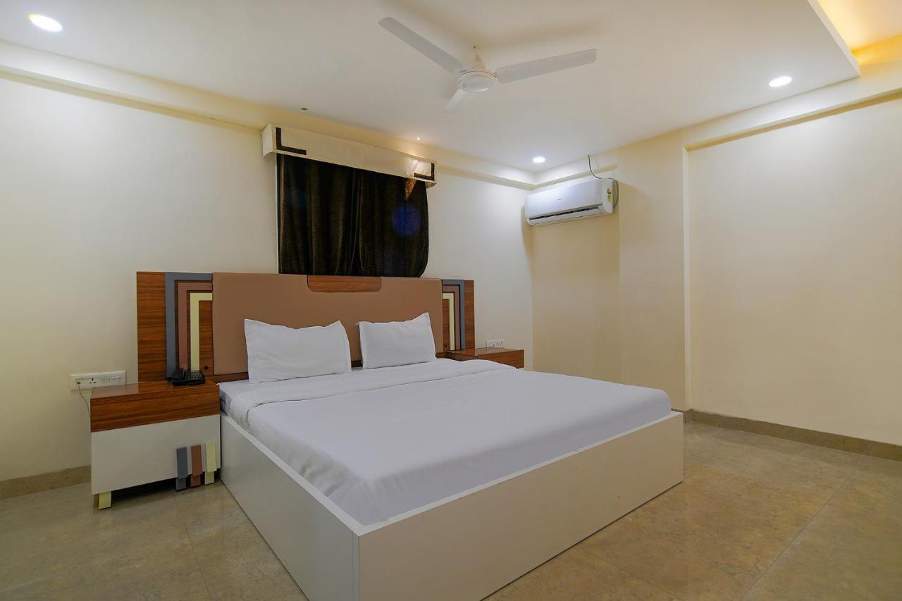 Fabhotel Imperial Regency Indore Exteriör bild